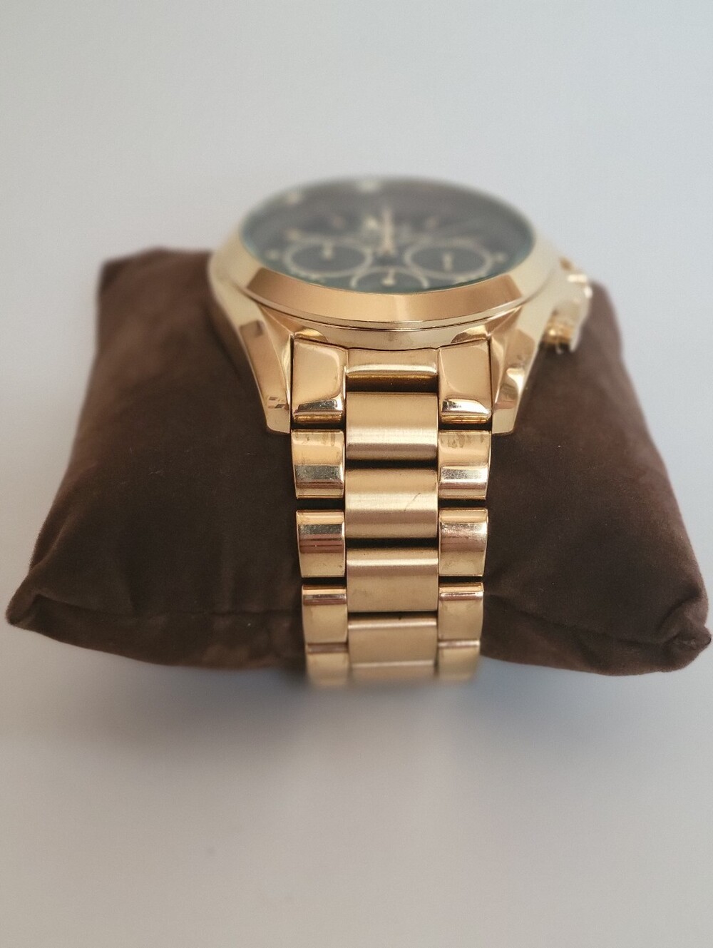 Michael Kors Gold-tone Watch with Brown Dial - Picture 4 of 8